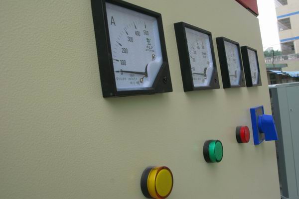 卡若配电柜-3683讲讲配电柜注意事项